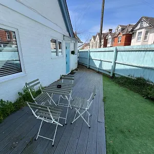 Holiday home Seaside Retreat: 3br Near Beach, Bournemouth